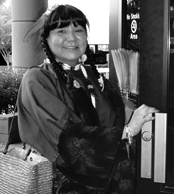 Tracey Phoenix is an Intel IE technician in Chandler, AZ, close to her Navajo roots.